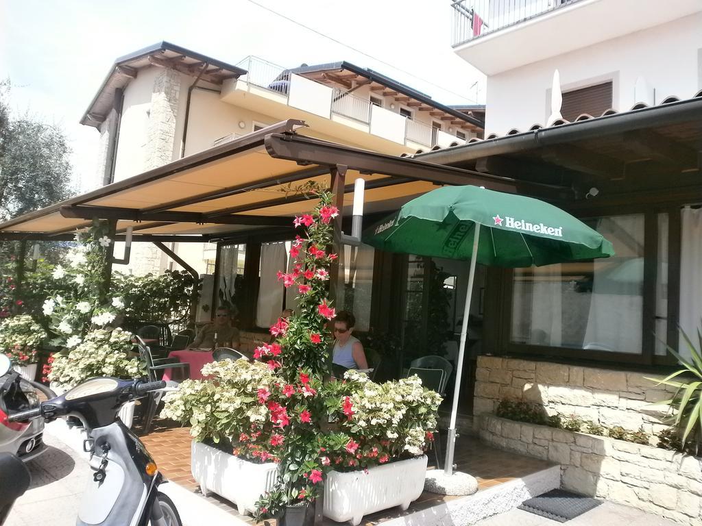 Albergo Al Pescatore Brenzone Extérieur photo