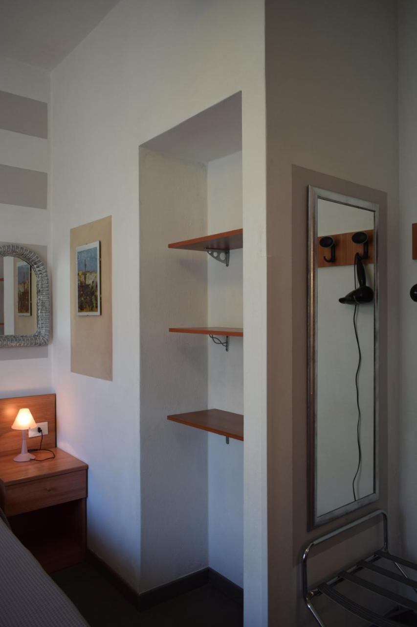 Albergo Al Pescatore Brenzone Extérieur photo