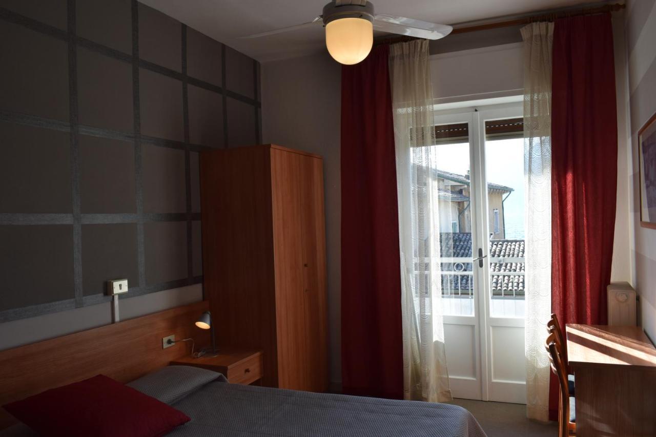 Albergo Al Pescatore Brenzone Extérieur photo