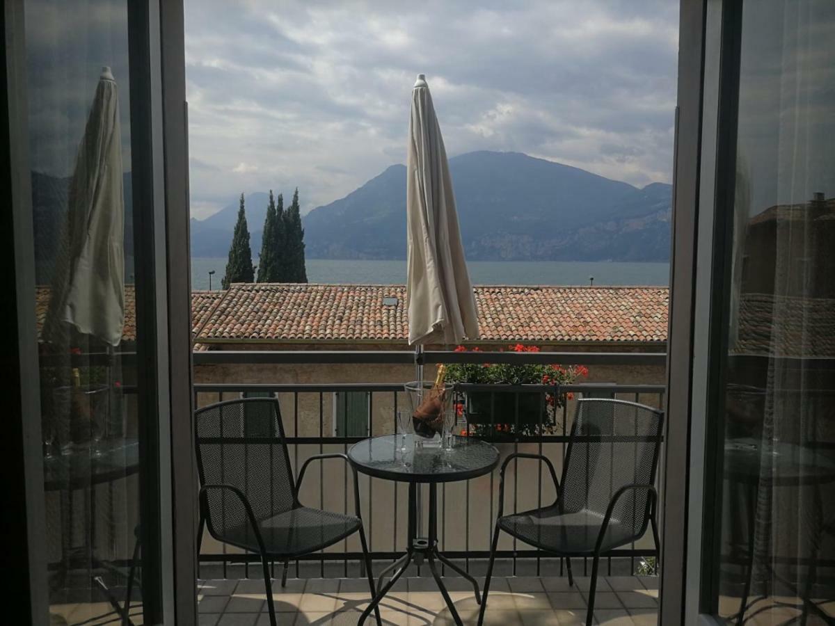Albergo Al Pescatore Brenzone Extérieur photo